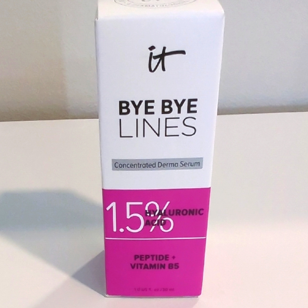 BNIB IT Cosmetics Bye Bye Lines Serum